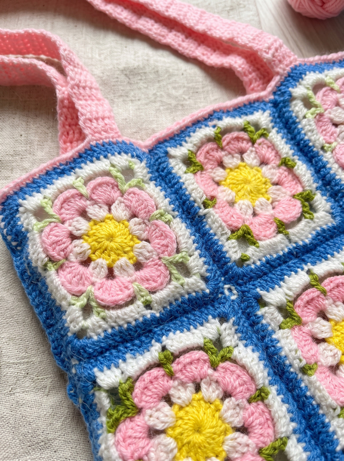 The Daisy Mosaic Tote (Handcrafted Floral Crochet Tote Bag)