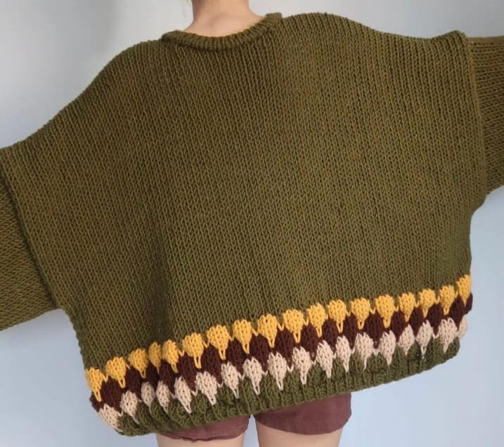 Chunky Knit Olive Green Sweater - Oversized Pullover with Scalloped Cuffs