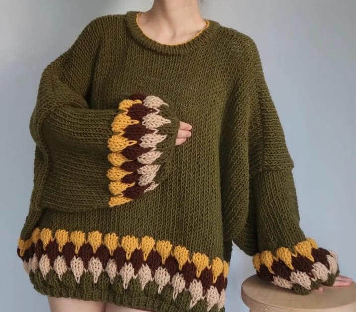Chunky Knit Olive Green Sweater - Oversized Pullover with Scalloped Cuffs