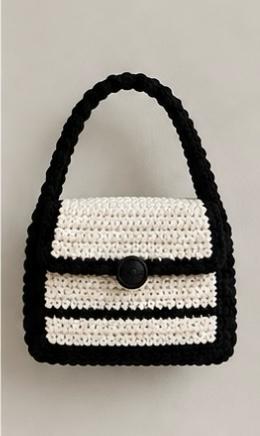 The Ivory Stripe Bag (Handmade Crochet Striped Bag) – Ivory Stripe Bag In Pakistan